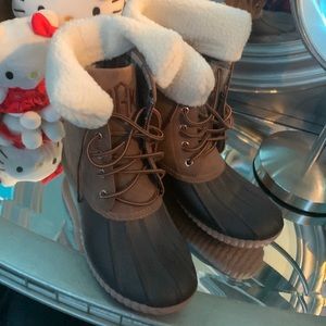 duck boots !
